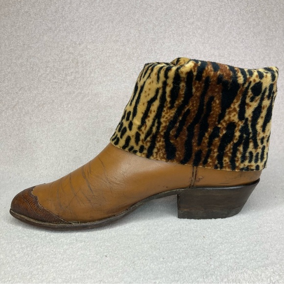 Vintage Leather Western Cowgirl Ankle Boots Womens 7.5 Brown Cheetah Cuff Accent - Picture 6 of 12